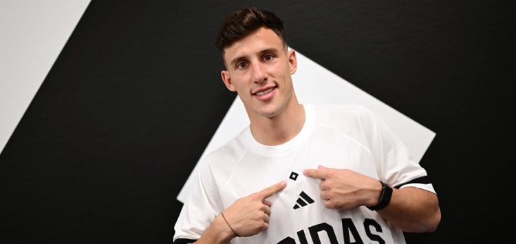 官方:霍芬海姆签下萨尔茨堡红牛26岁中场卡帕尔多