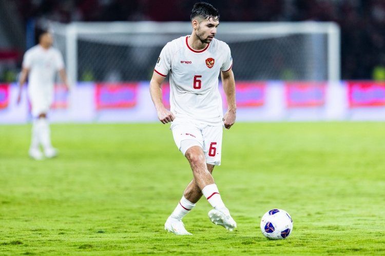 官方:30岁印尼归化国脚沃尔什离开横滨水手,转会加盟武里南联