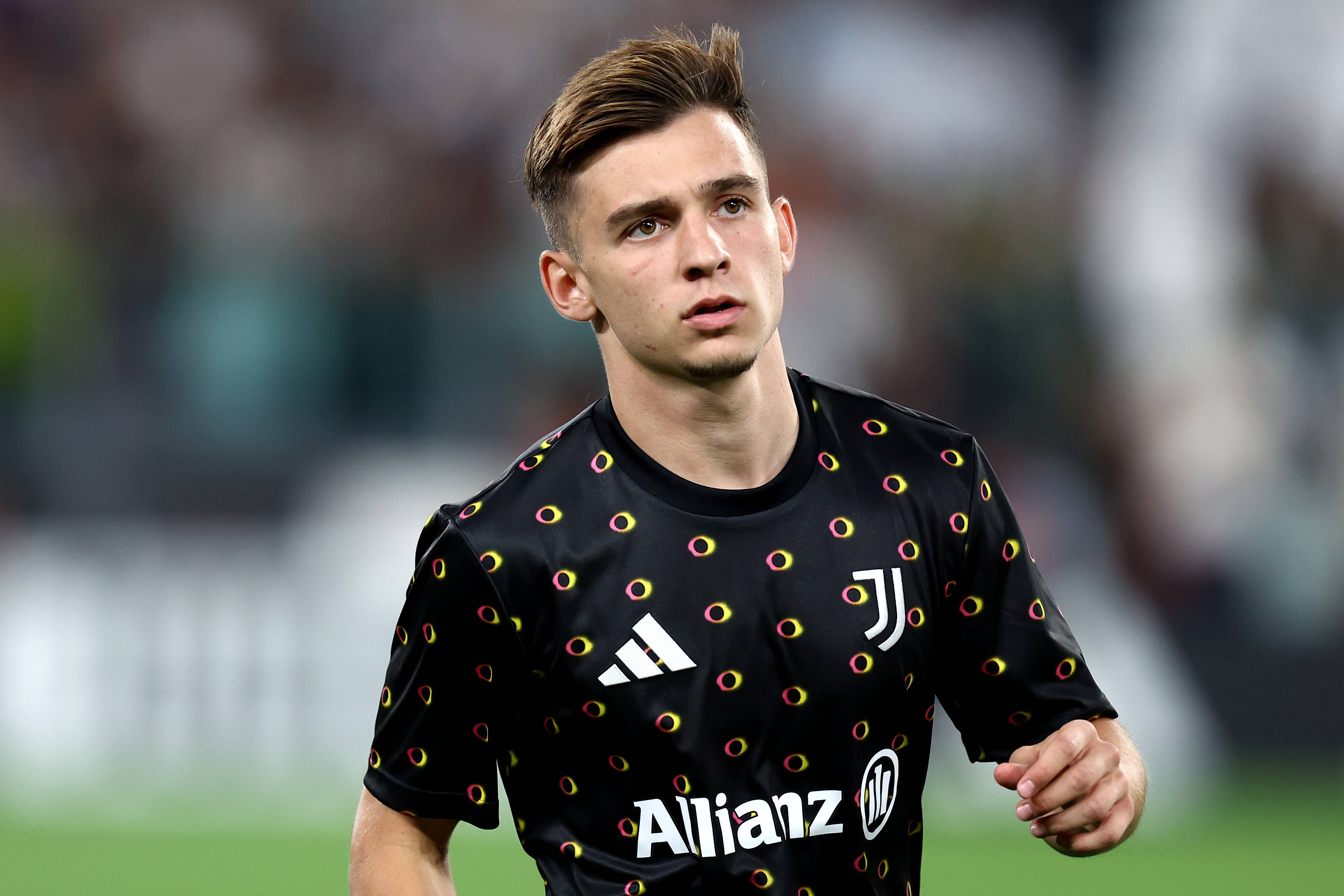 迪马：小孔塞桑因肌肉伤势退出国家队集训，将返回尤文图斯