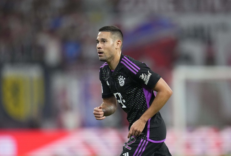 拜仁官方:格雷罗对阵汉堡腹部肌肉轻微受伤,将暂时缺阵