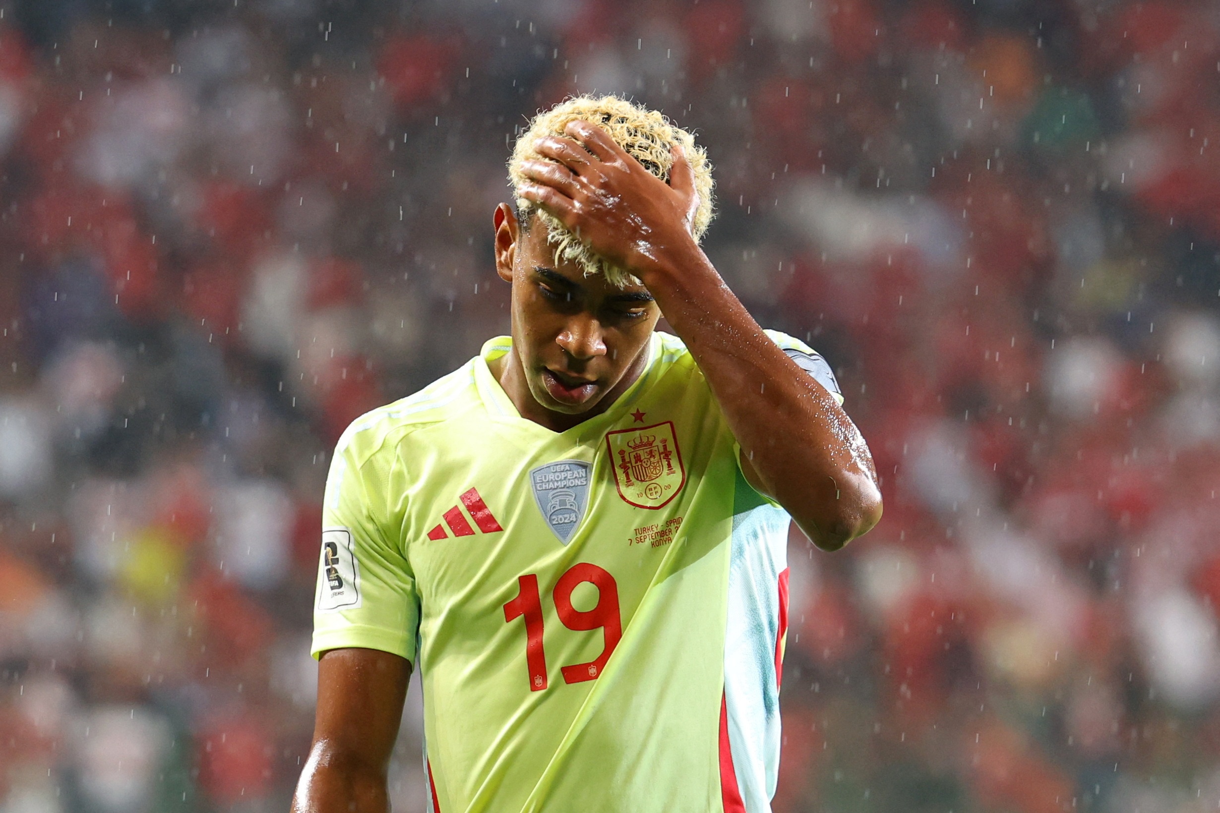 记者:亚马尔将休战2-3周,缺席对塞维利亚和赫罗纳的比赛